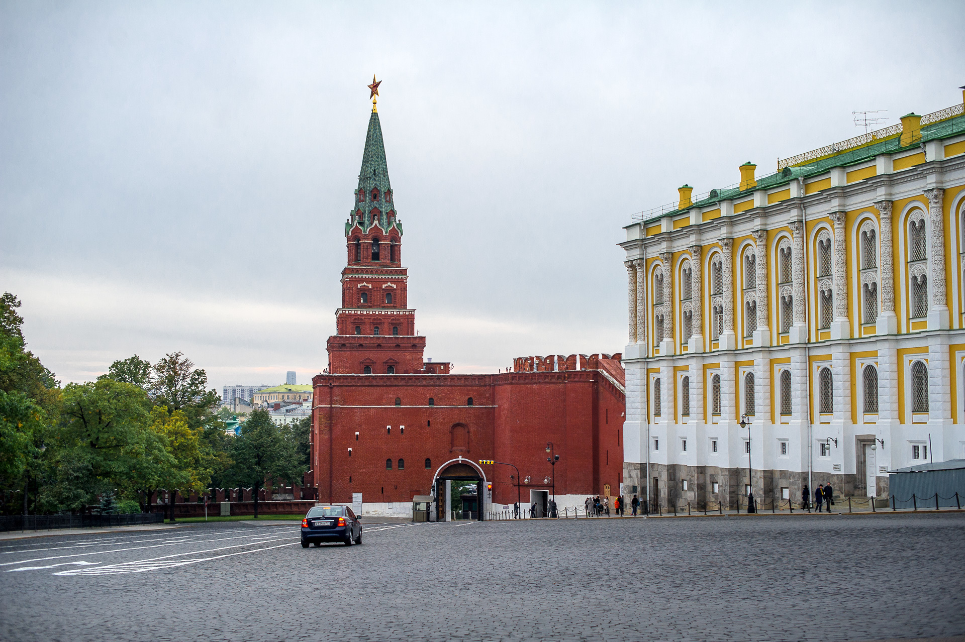 боровицкая башня московского кремля