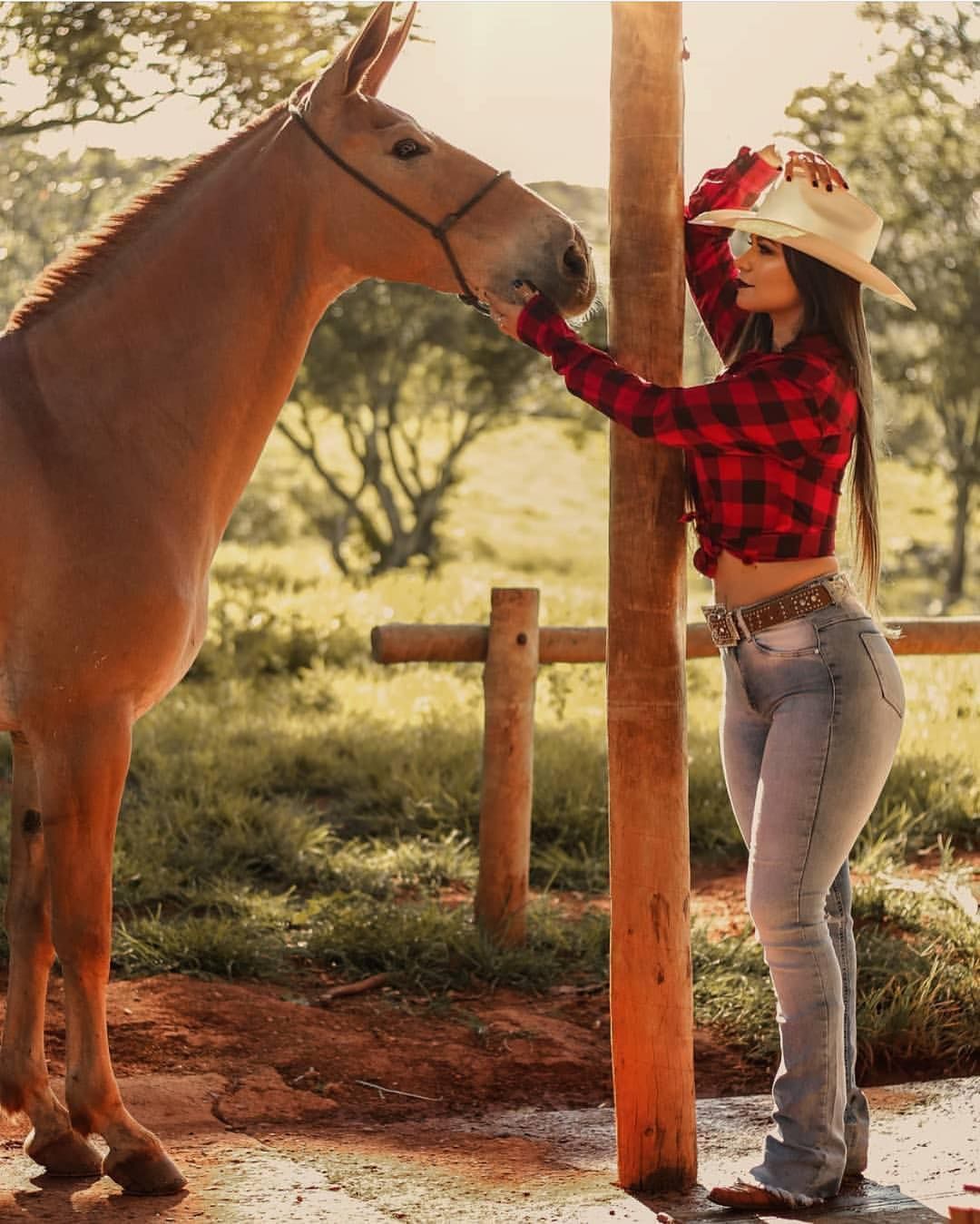 Hot Country Girls